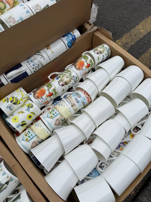 Cheap mugs