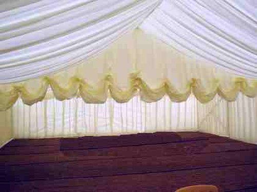 Second hand reveal curtain Second hand reveal curtain