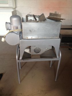 Crypto potato chipper with stand and blades