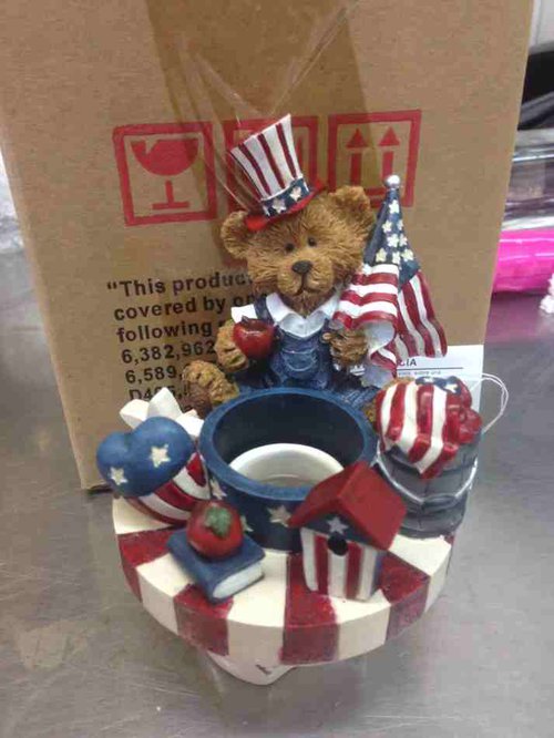 American table cenre American table cenre