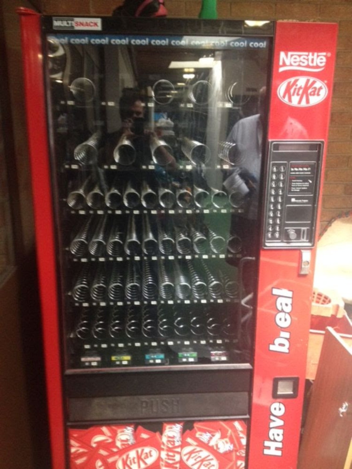 Secondhand Catering Equipment | Vending Machines | Kit Kat Vending