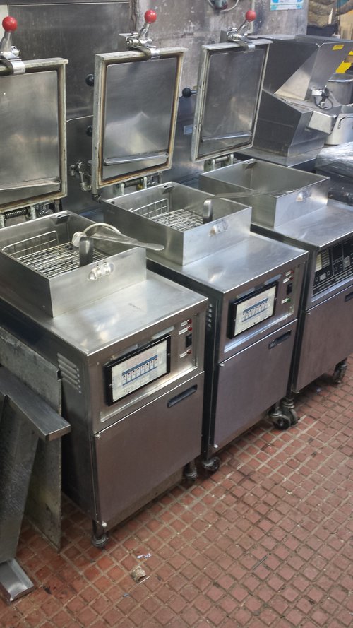 Stainless Steel Broaster Pressure Fryer/Chicken Fryer/Henny Penny