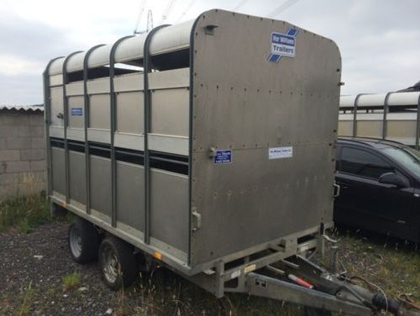 Ifor Williams DP120 - 10ft Twin Axle Livestock Trailer for sale