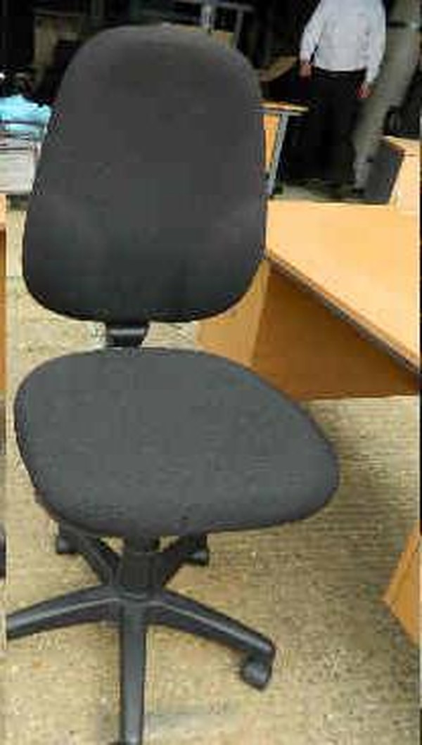 Selection Of Used Office Furniture 8