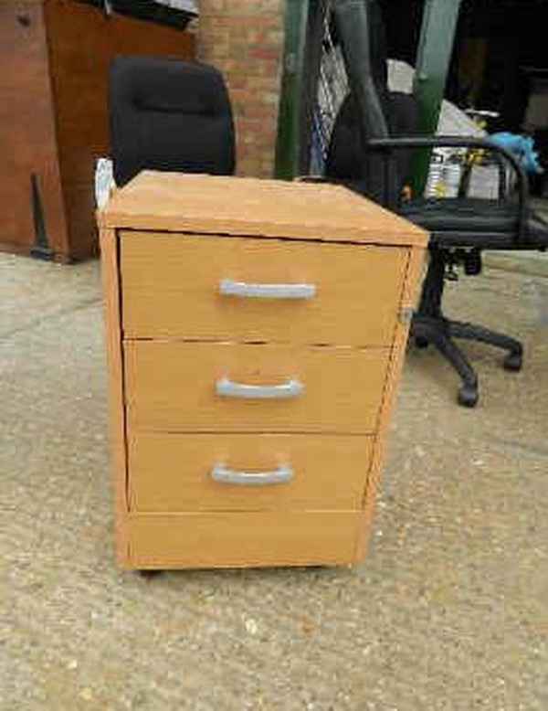 Selection Of Used Office Furniture 5