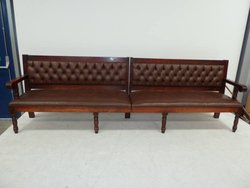 Button back Bench