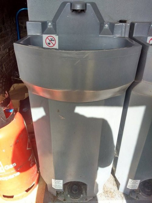 Portaloo sinks Portaloo sinks