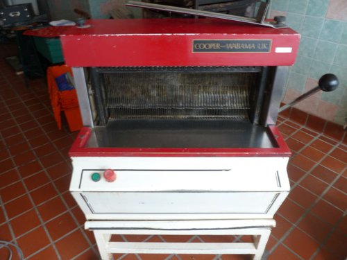 Cooper Wabama Dual Bread Slicer Cooper Wabama Dual Bread Slicer