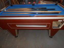 6ft x 4ft pool table