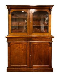 Victorian Bookcase in Walnut c.1880