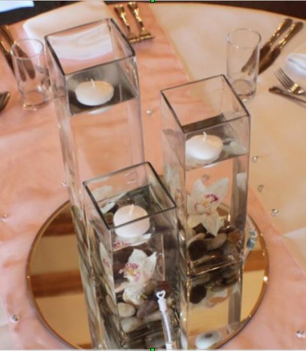 Square table decorations