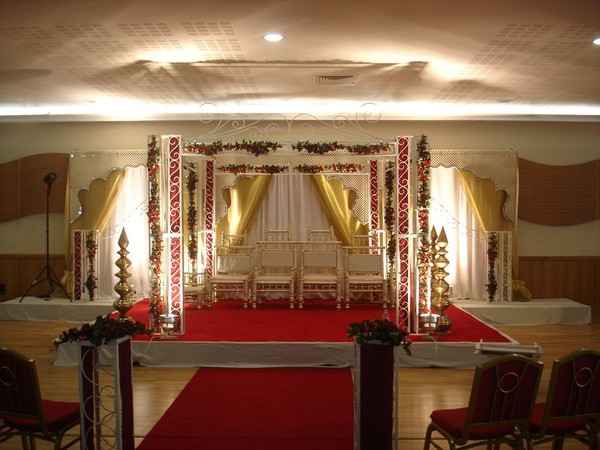 Hire Indian Pillars, Wedding Canopys or Mandaps