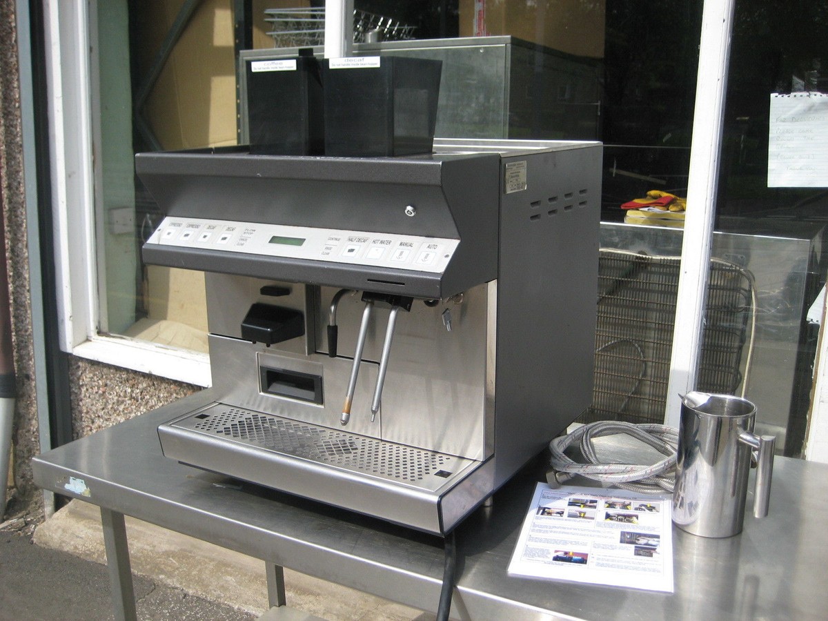 Secondhand Catering Equipment Bean To Cup Coffee Machines Black