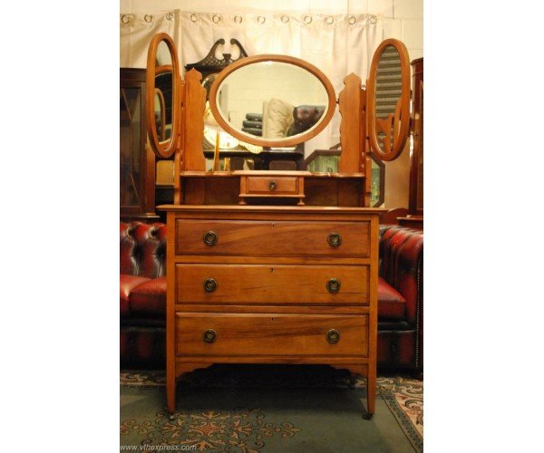Beautiful Walnut Dressing Table with Triple Mirrors