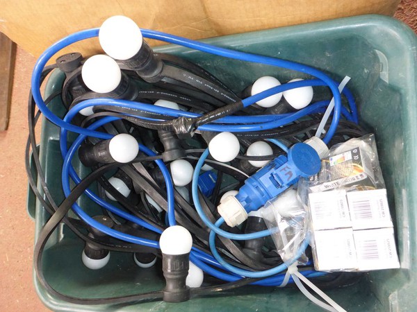 Waterproof festoon cable