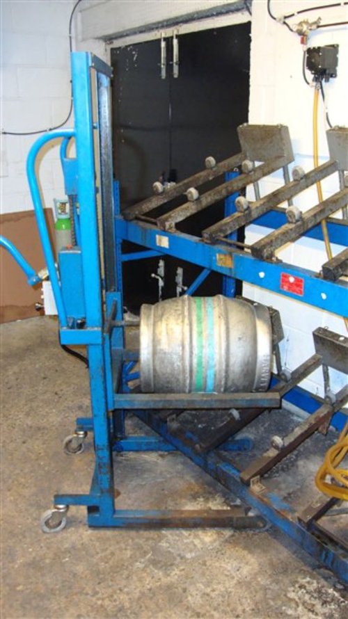 Selling Cask Lift for loading casks Selling Cask Lift for loading casks