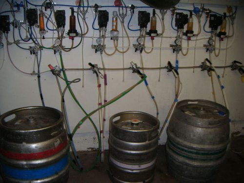 Regulators and keg connectors Regulators and keg connectors