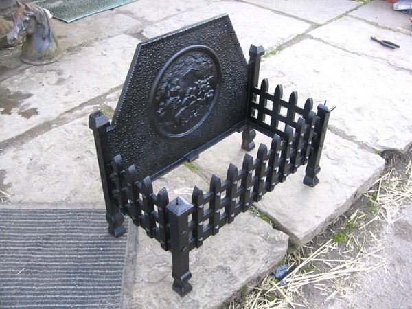 Cast Iron Fire Grate with ornate back plate