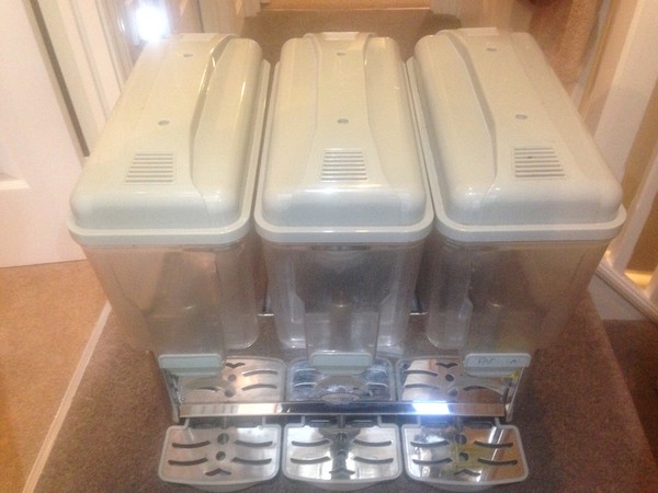 Interlevin juice dispenser model RJD3S for sale