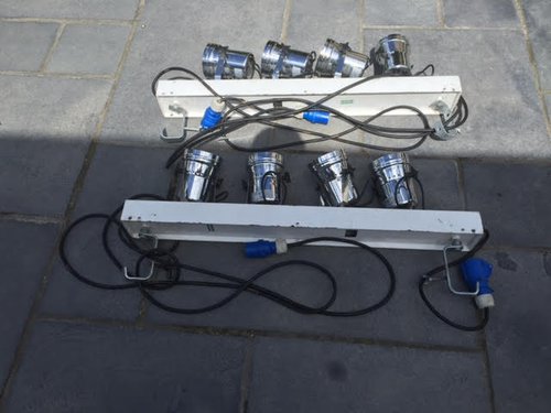 Marquee bank of 4 spot lights