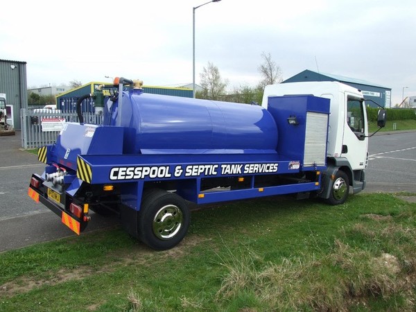 Vacuum Tanker Gully Sucker Lorry business on wheels Vacuum Tanker Gully Sucker Lorry business on wheels