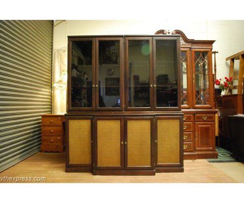 Lovely Vintage Mahogany and Glass Cabinet or Bookcase Lovely Vintage Mahogany and Glass Cabinet or Bookcase