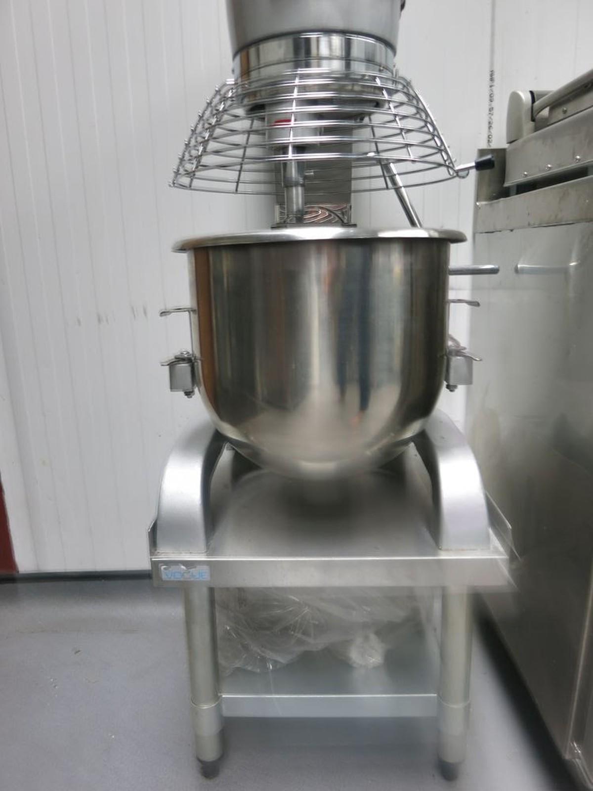 Secondhand Catering Equipment Mixers Commercial Buffalo CD606