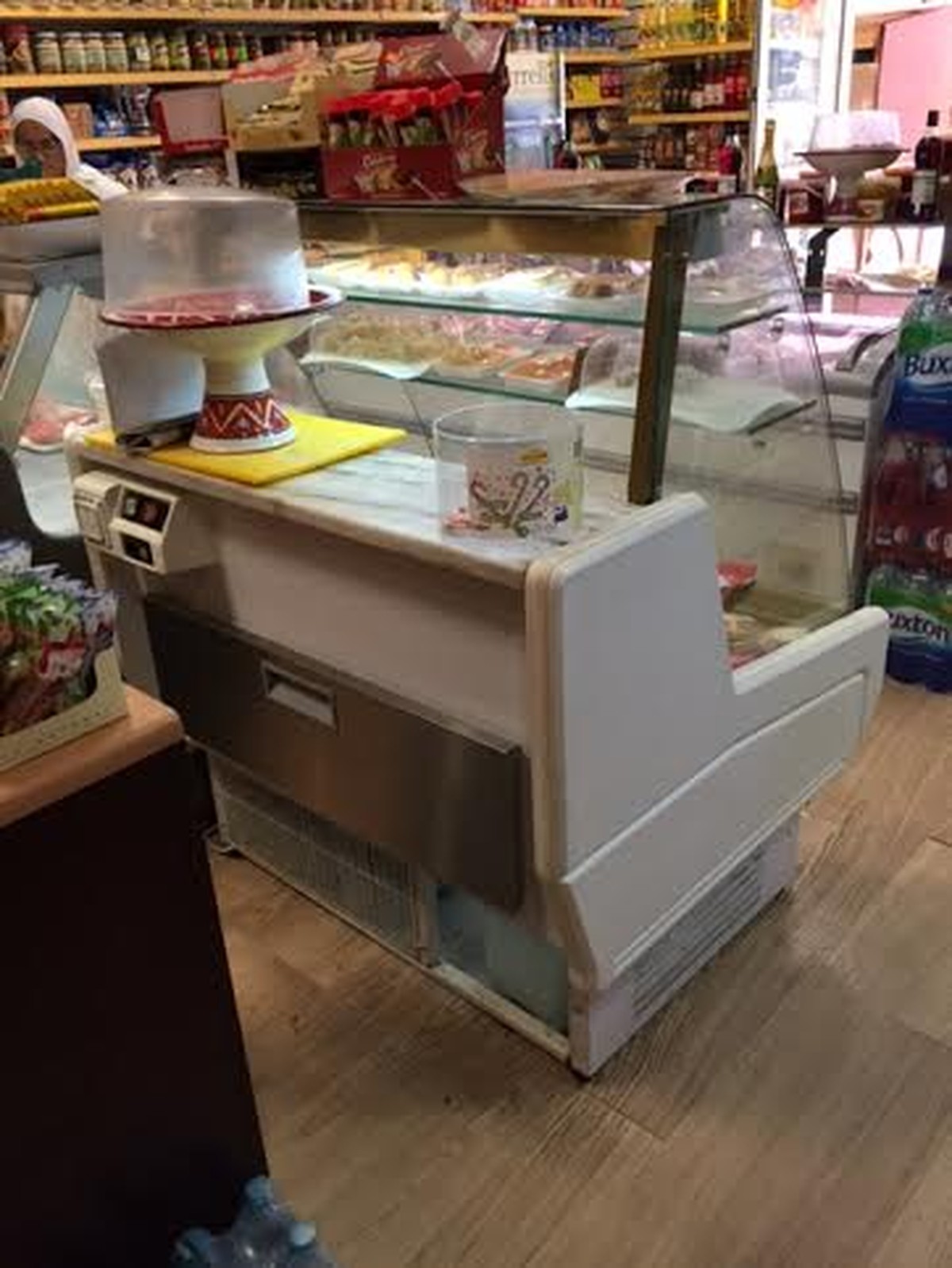 Secondhand Catering Equipment Patisserie and Cake Displays Sammy