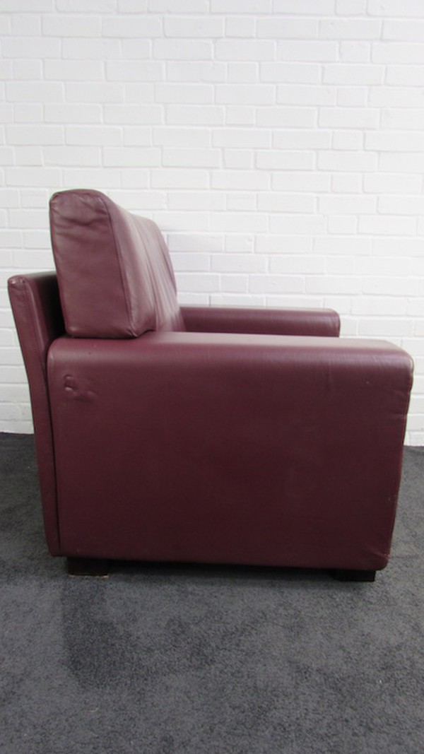 Secondhand Pub Equipment Sofas and Low Tables Burgundy Leather Easy