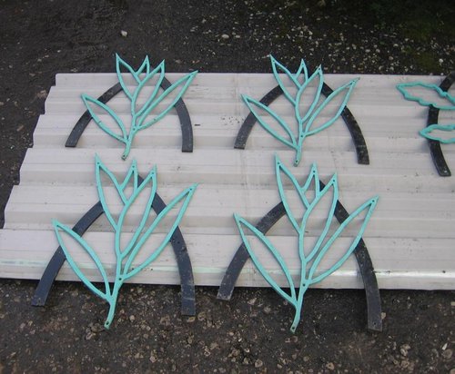 ART DECO ORNATE METAL LEAF DESIGN WALL FEATURE  ART DECO ORNATE METAL LEAF DESIGN WALL FEATURE