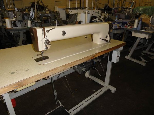 Pfaff heavy duty long arm sewing machine
