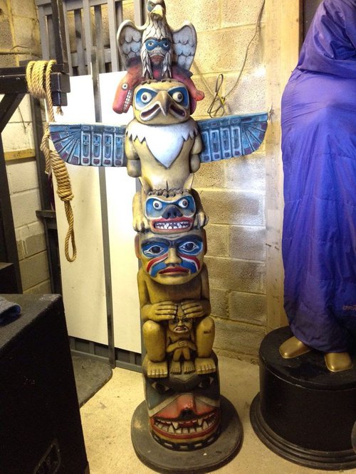 Totem Pole Prop Totem Pole Prop