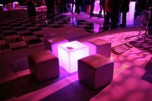 white perspex short poser cubes