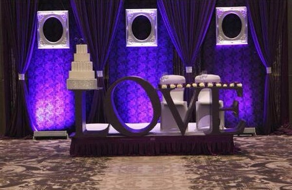 'Love' Top Table Centrepiece