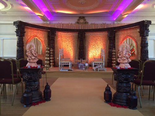 Carved Indian pillars - Mandap Carved Indian pillars - Mandap