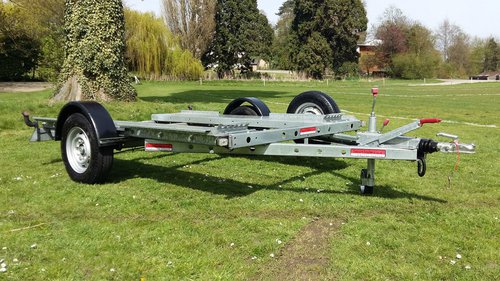 Motor-home Smart car trailer