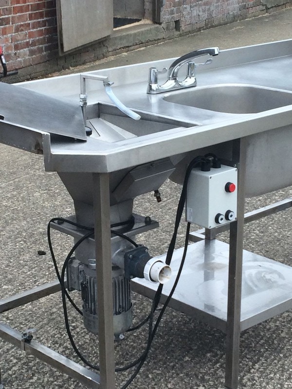 Sink Unit with Waste / Food Disposal Machine