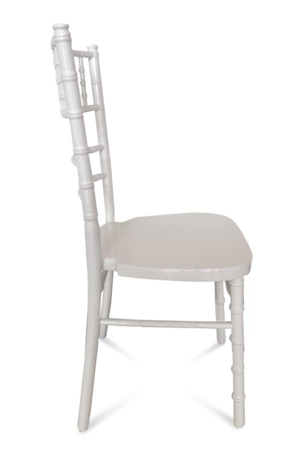 Chiavari Chairs with Curved Backs