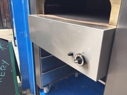 Clayburn pizza oven