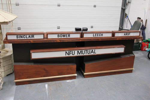 University Challenge Quiz Desk with Lights and Buzzer Effects University Challenge Quiz Desk with Lights and Buzzer Effects