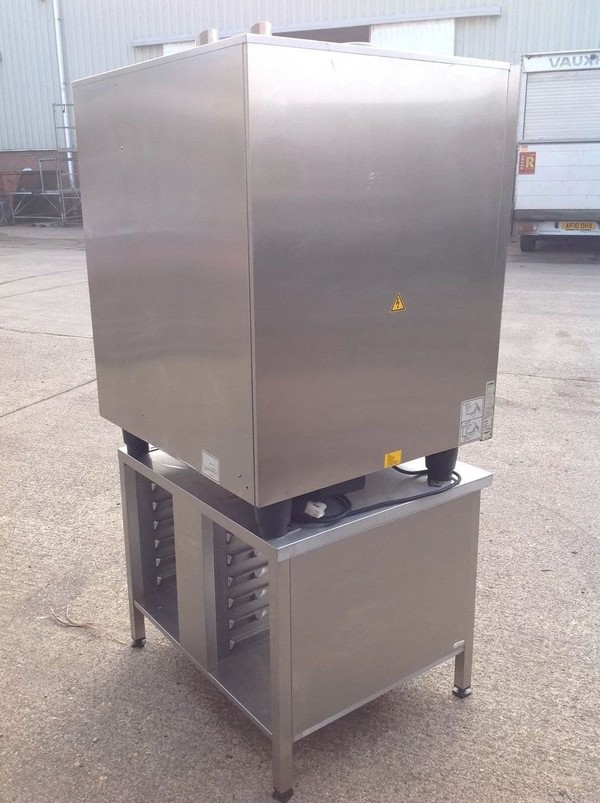 Rational SCC 10 Grid Gas Combi Oven + Stand,