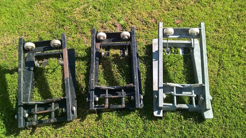 3x Mechanical Spring Auto Tilt Spillage 3x Mechanical Spring Auto Tilt Spillage