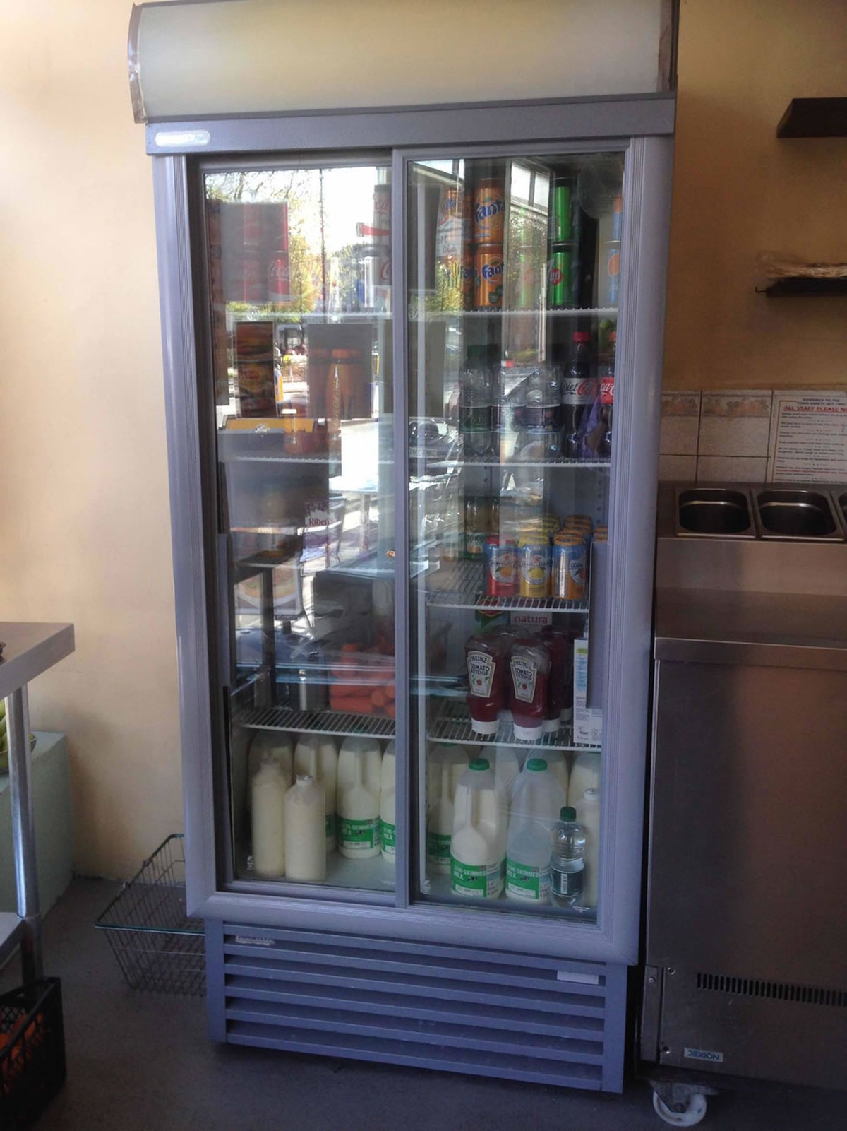Secondhand Equipment Drinks Display Fridges Commercial Glass Fronted Upright Fridge