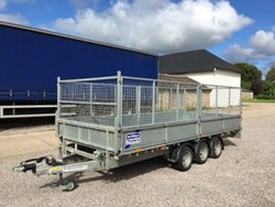 Ifor Williams LM166 Flatbed Trailer with full Mesh Kit