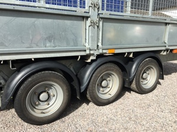 Ifor Williams LM166 Flatbed Trailer