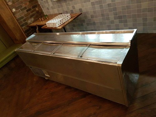2m Bottle dump fridge 2m Bottle dump fridge