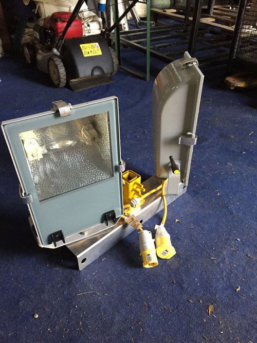 Twin Head Halide Lights Twin Head Halide Lights