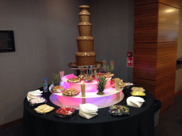 Chocolate fountain with led surrounds
