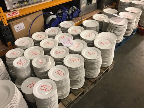 Restaurant crockery seconds