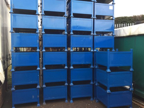10x Steel Stacking Stillages